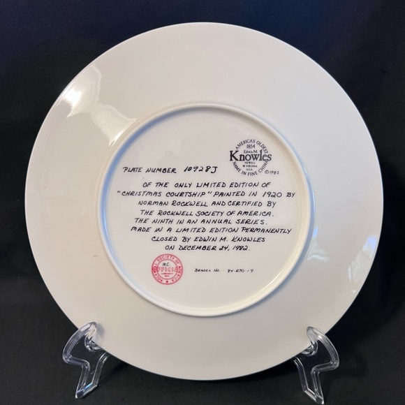Norman Rockwell “Christmas Courtship” Decorative Plate - Picture 2 of 6